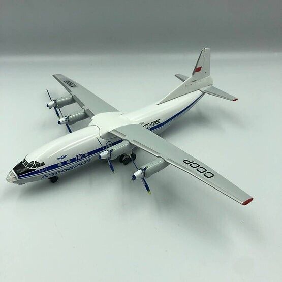 Aircraft model: Antonov AN 12 Aeroflot USSR СССР-12956