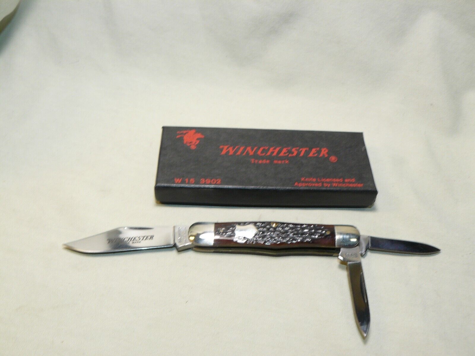 1990 Winchester W-15 #3902 Three Blade Knife with Box - Unused