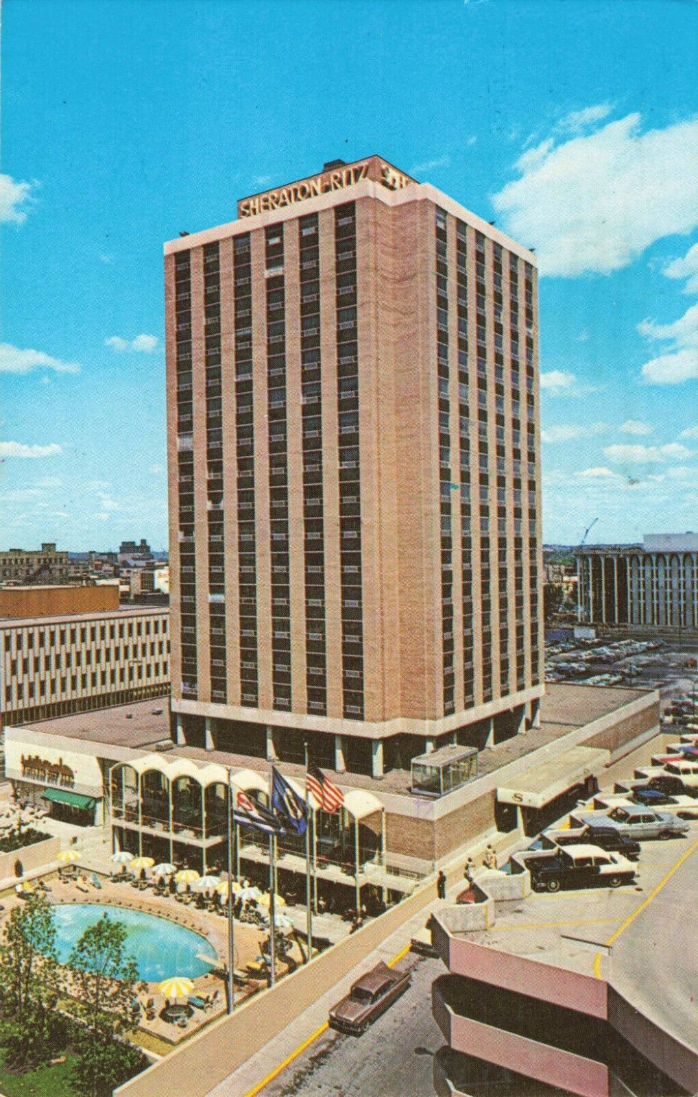 Postcard Sheraton-Ritz Hotel Minneapolis Minnesota