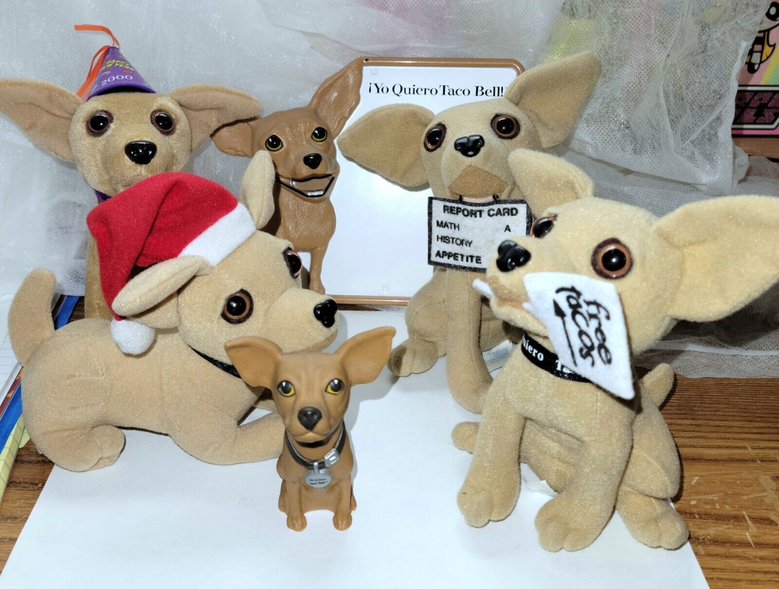 Taco Bell Chihuahua Dog Lot of 2 Toys and 4 Plush Sound Not Working