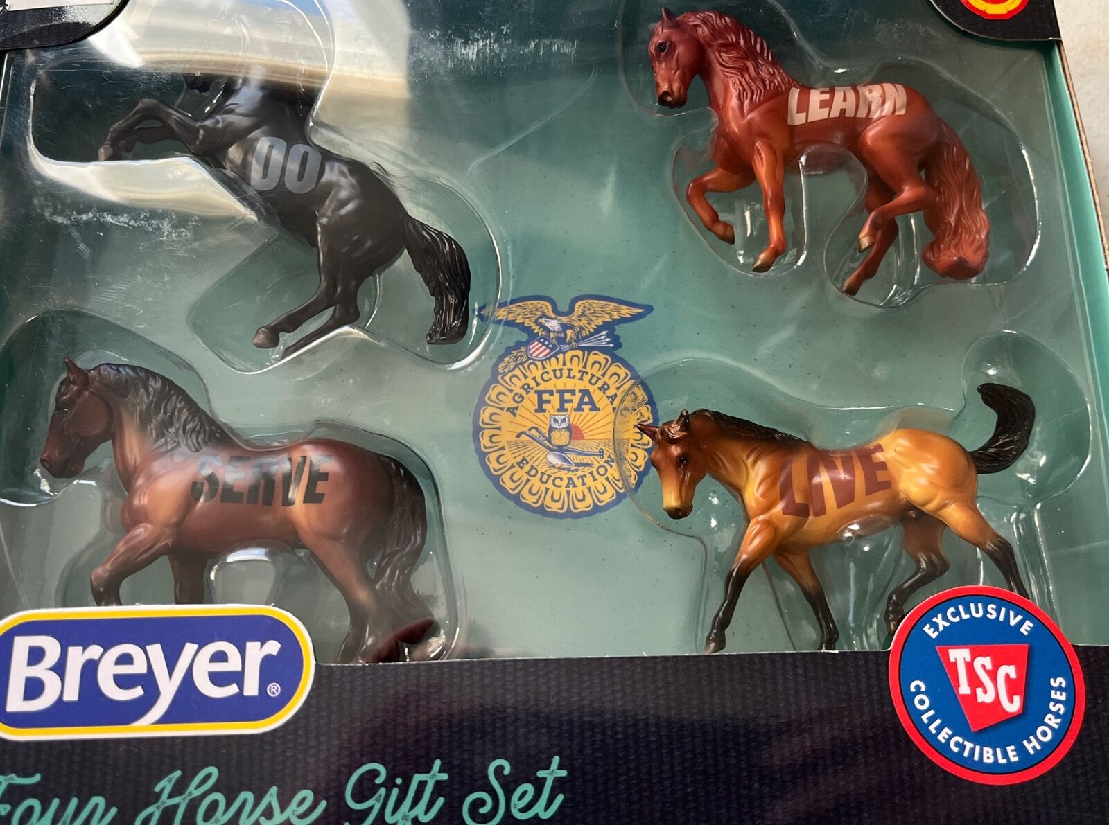 Breyer Four Horse Gift Set FFA Collectible