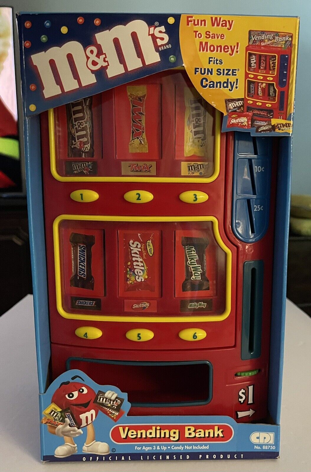 NIB Mars M&M Candy Mini Vending Machine Coin Bank 2004 Twix Skittles Snickers
