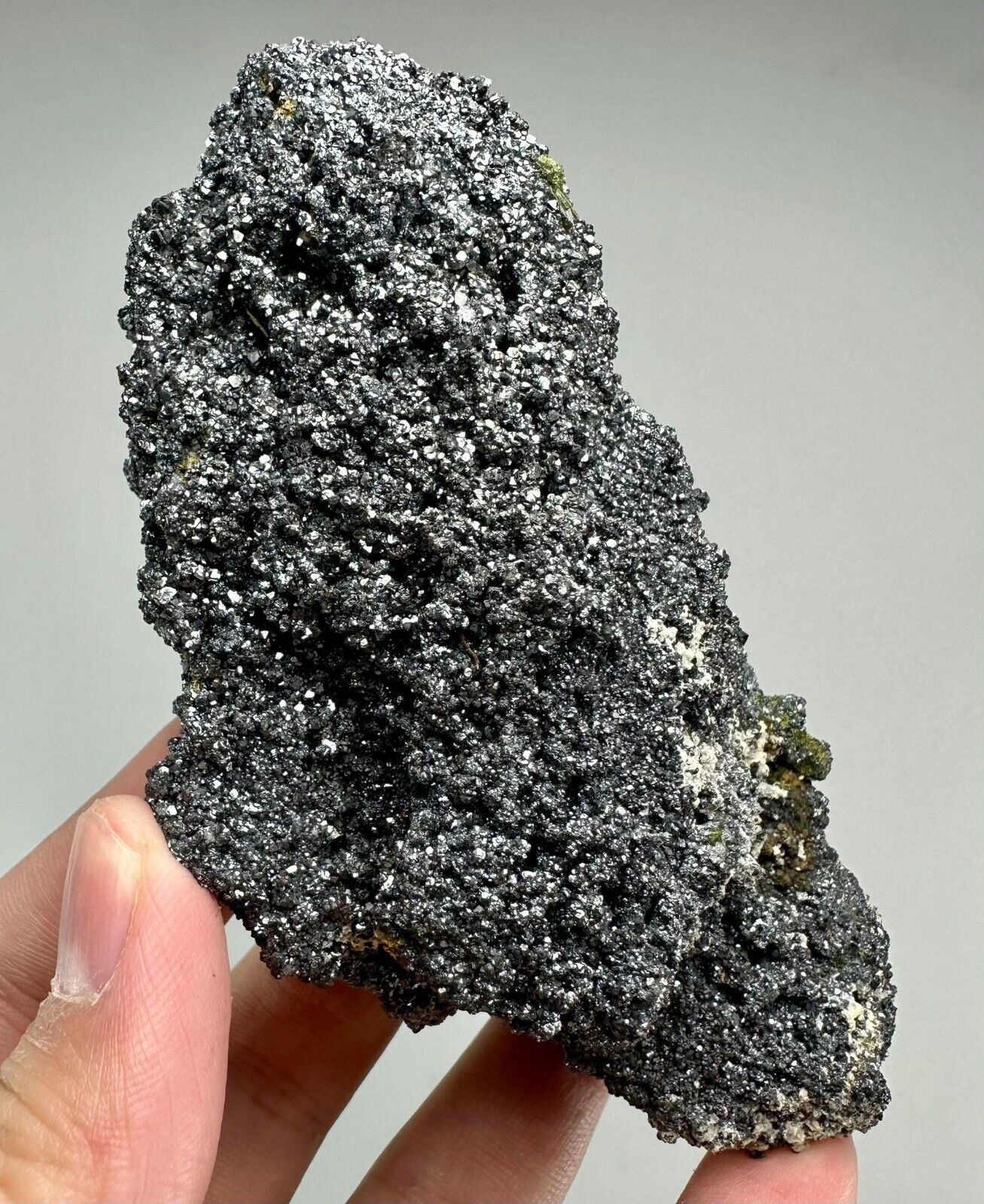 454 Gr. Full Terminated Extremely Rare Magnetite Crystals Cluster On Matrix