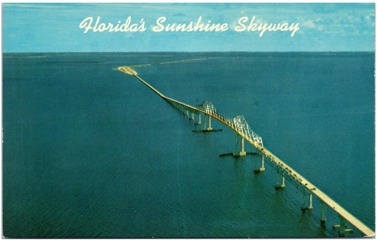 Vintage Florida Florida's Sunshine Skyway Tampa Bay Unused Postcard