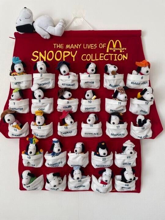 Rare SNOOPY Collection tapestry 28 Plush doll 2001 PEANUTS McDonald\'s Happy Set