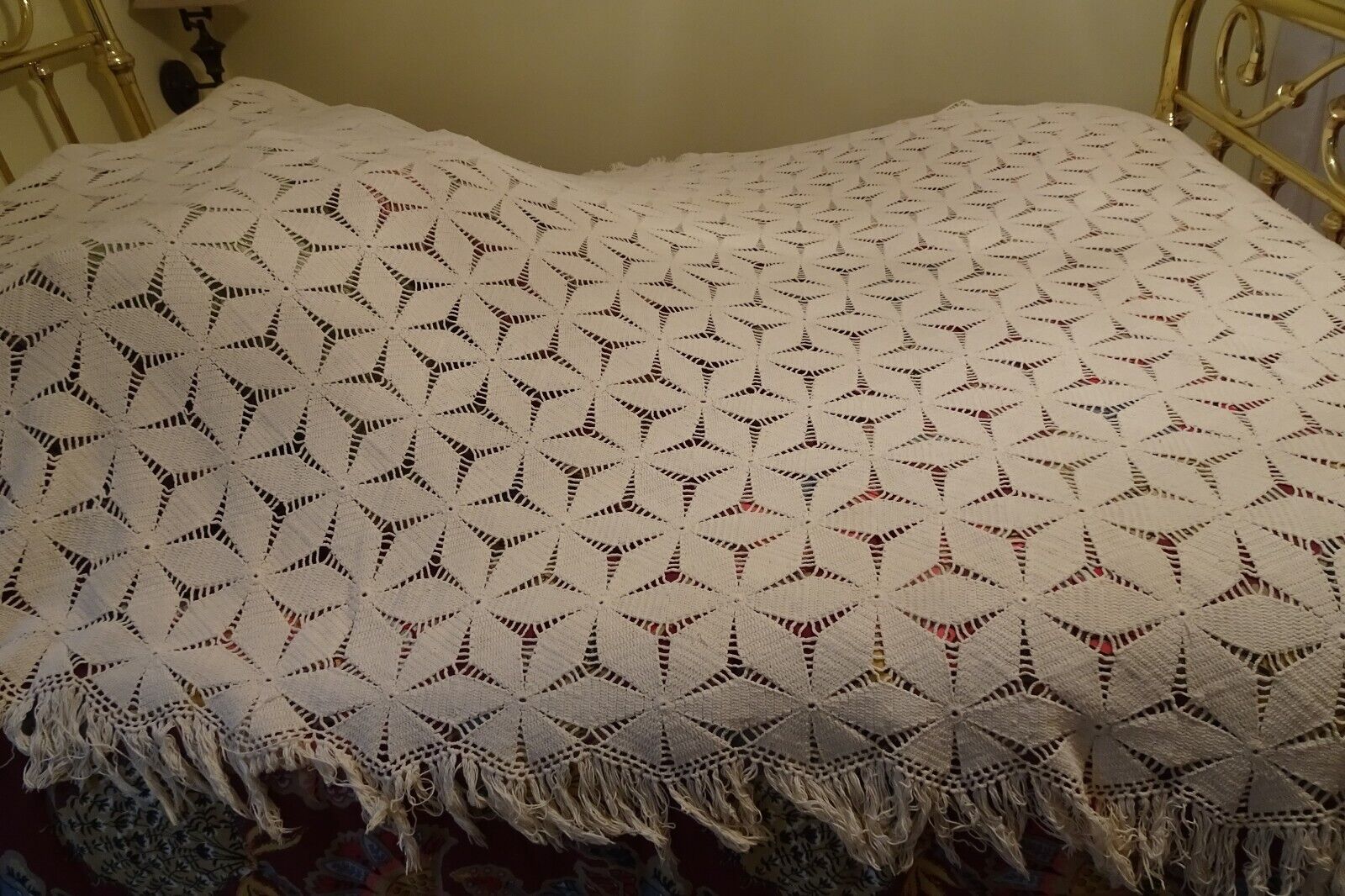 Vtg Antique Handmade Bedspread Coverlet Hand Crochet 70x96” Cotton Crotcheted