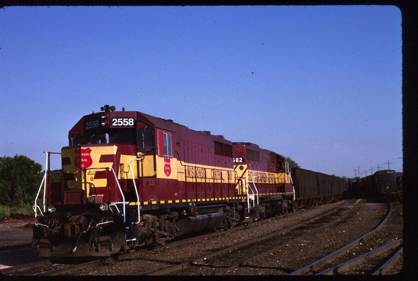 Original Rail Slide - WC Wisconsin Central 2558+ N Fond du Lac WI 6-28-1997