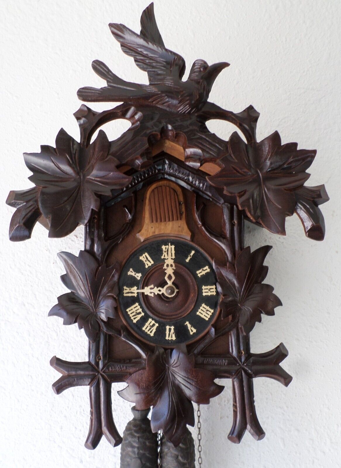 NICE LARGE ANTIQUE WORKING RARE GERMAN BLACK FOREST DEEPLY CARVED CUCKOO CLOCK