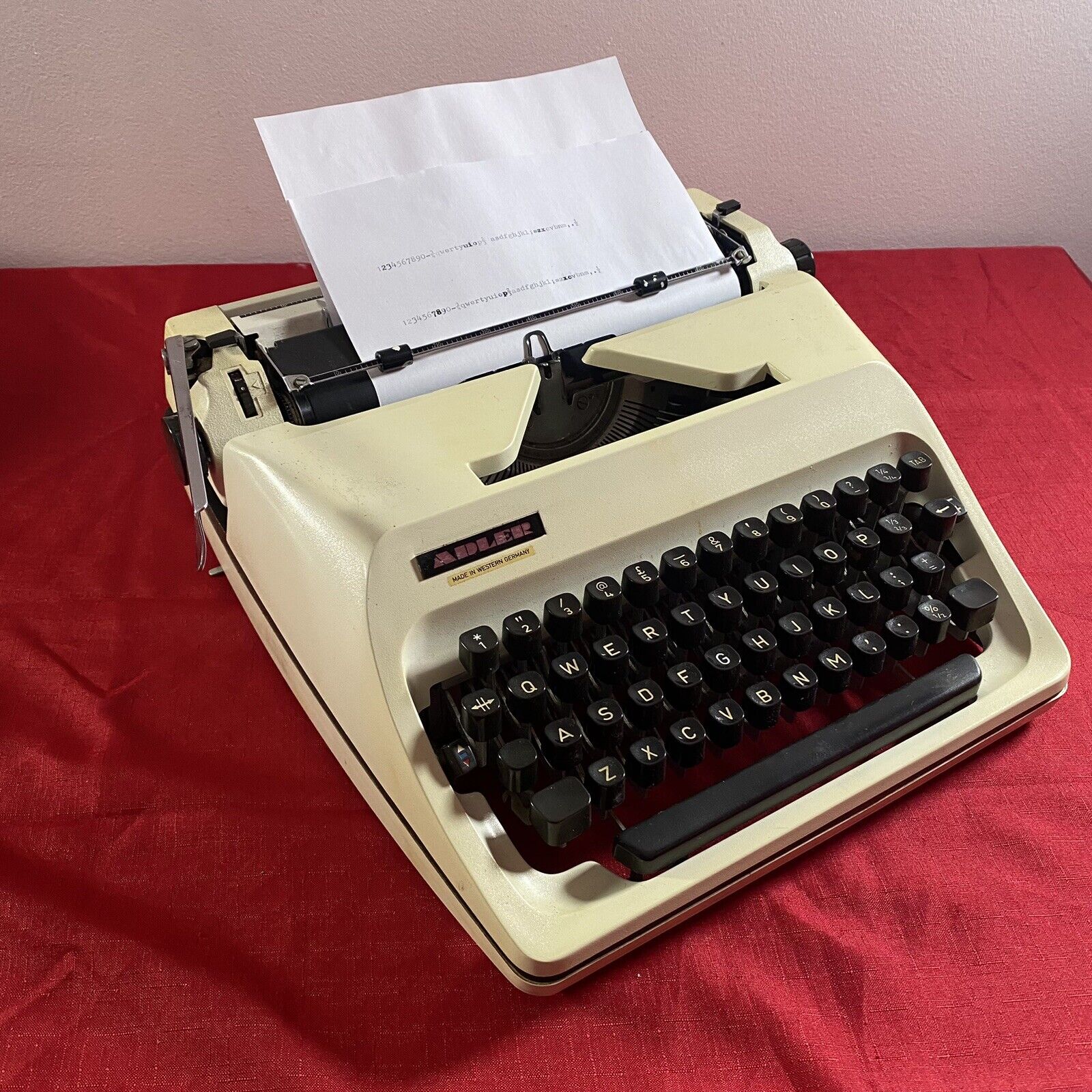 Adler Gabriele 25 Portable Typewriter In Carry Case