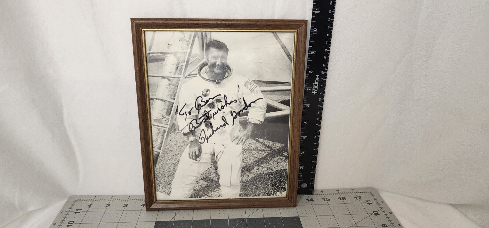 NASA RICHARD F. GORDON JR Autographed Signed 8x10 Signed Photograph B&W