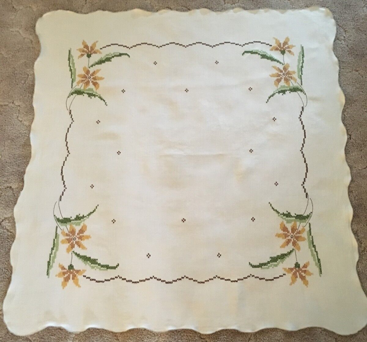 Vintage Beige Linen Cross Stitch Floral Tablecloth/ Doily/Centerpiece 39