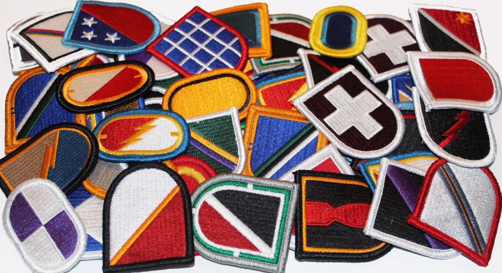 Mixed Lot of 50 Plus Army Insignia Beret Flash & Oval Unit Military Patches