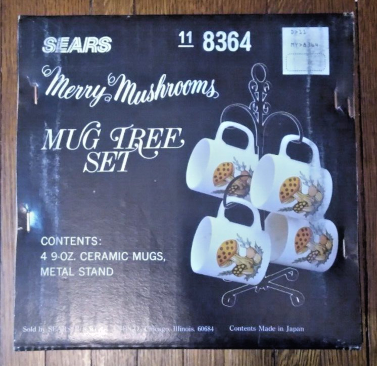 Rare NOS Merry Mushroom Mug Tree Set New in Box by Sears, 4 Cups 8364 Pyrex MCM