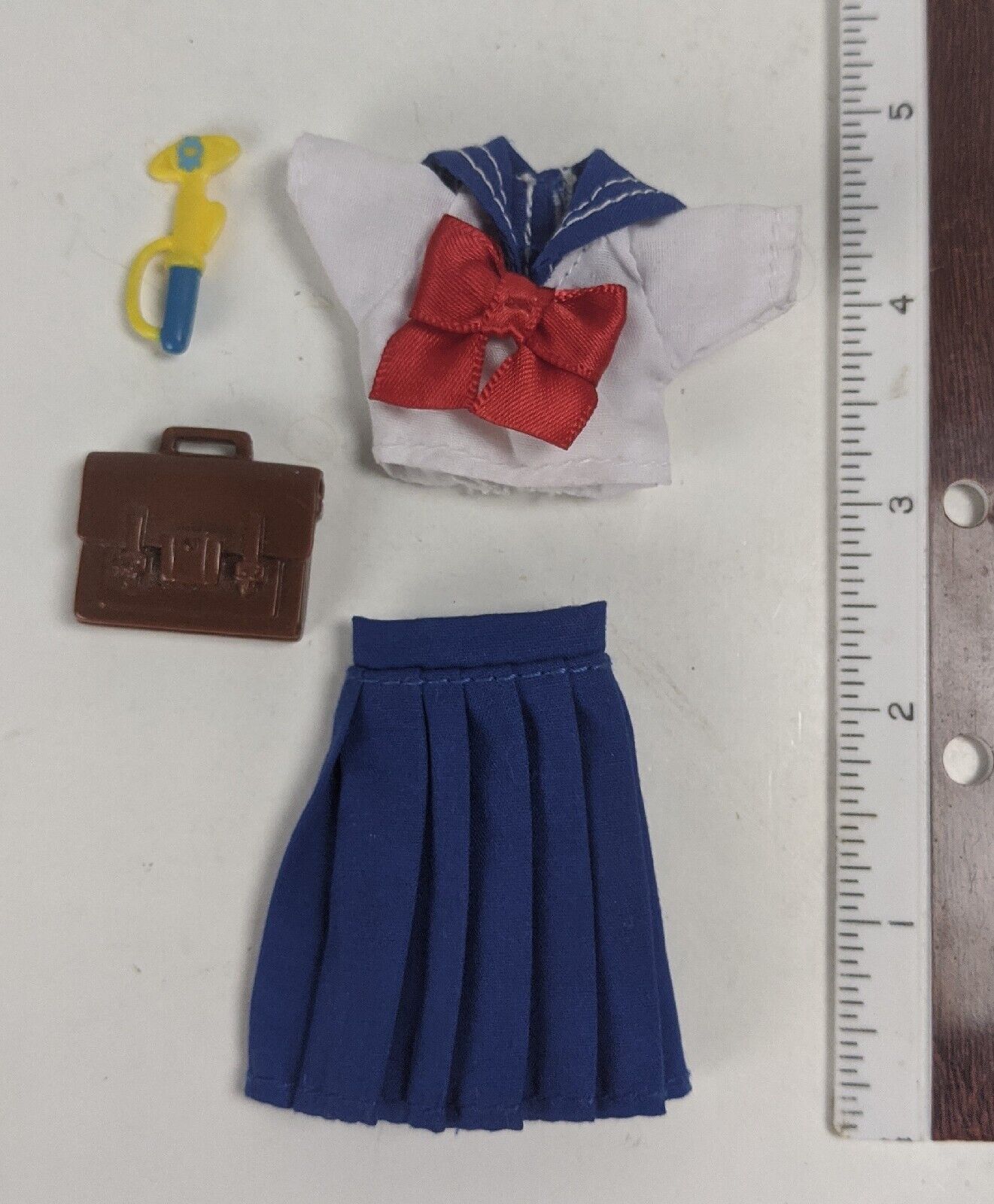 1990\'s Bandai Sailor Moon Doll Sailor Mercury School Clothes & Wand & Case