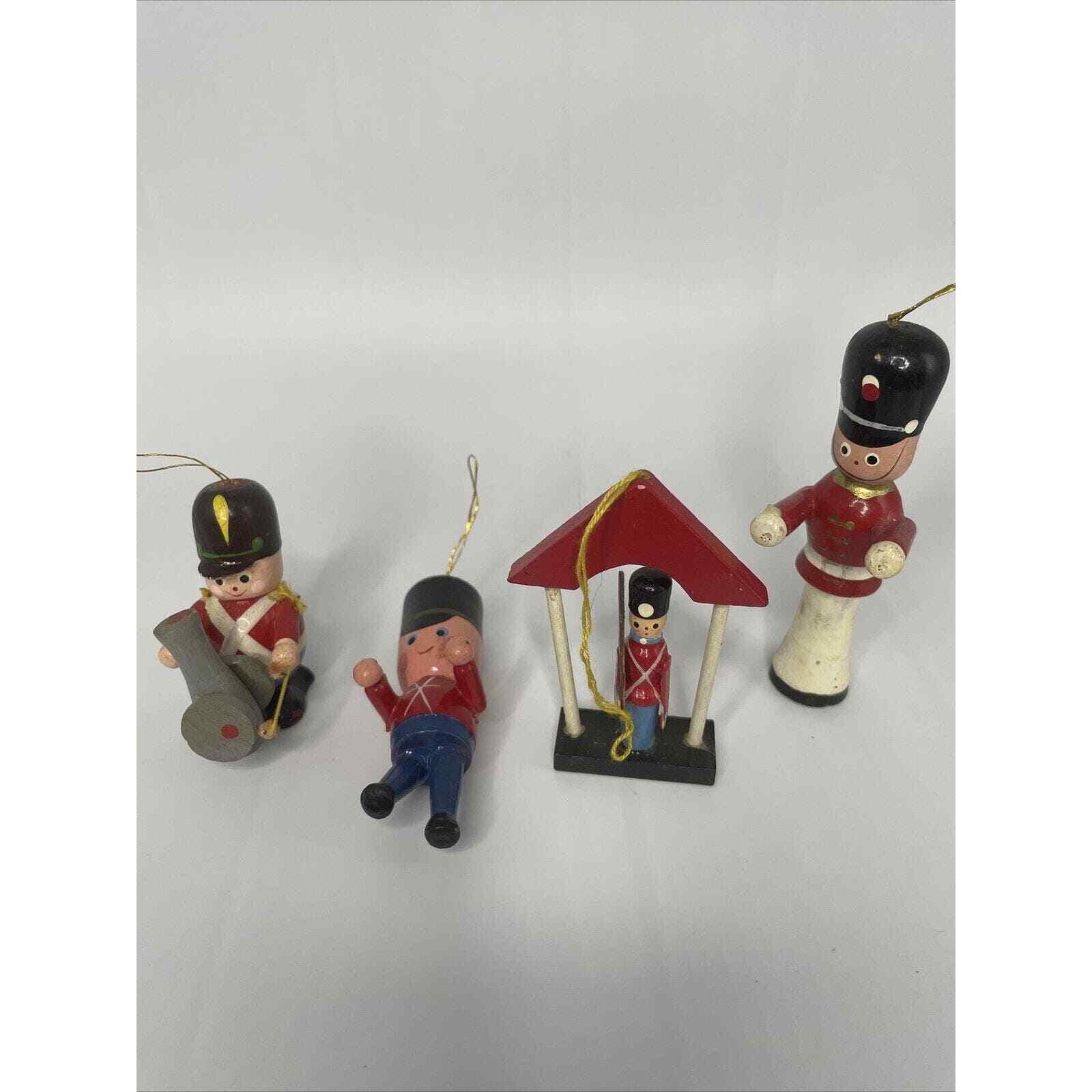 VTG Wooden Christmas Ornaments Toy Soldiers Music 2.5-3” 1940s Taiwan *read
