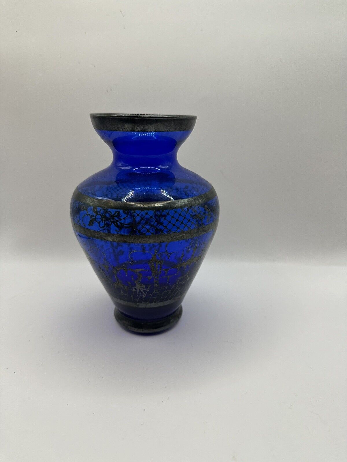VTG Blue Bohemian Vase with Renaissence Lady and Gentleman Design 6.5” (#541)