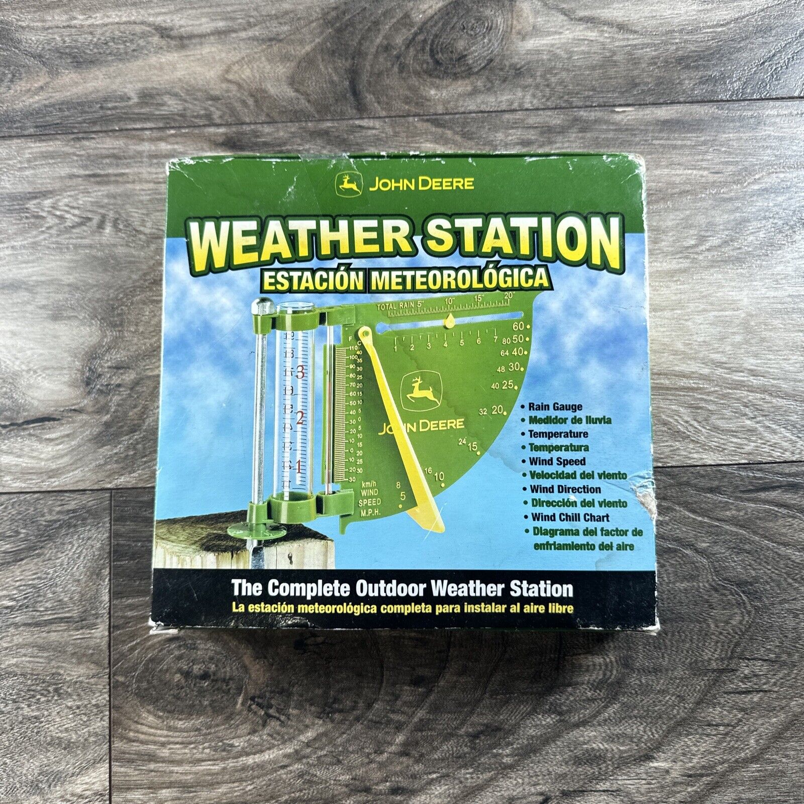 John Deere The Complete Outdoor Weather Station New Unused Damaged Box