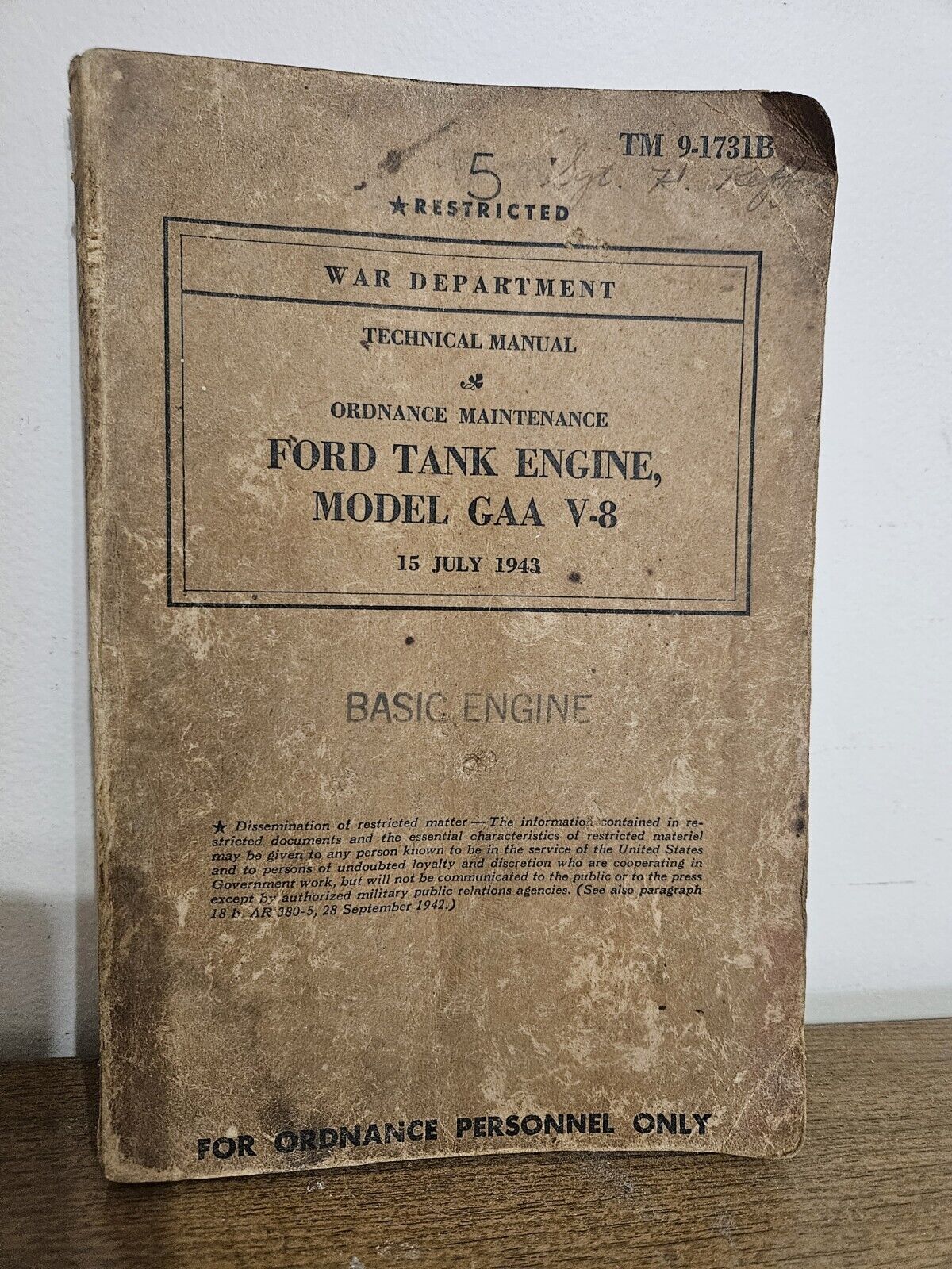 TM 9-1731B Technical Manual Ford Tank Engine GAAV8 War Department Restricted 