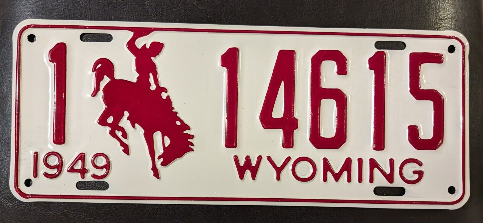 All Original 1949 Wyoming License Plate- Mint Never Used With Original Envelope