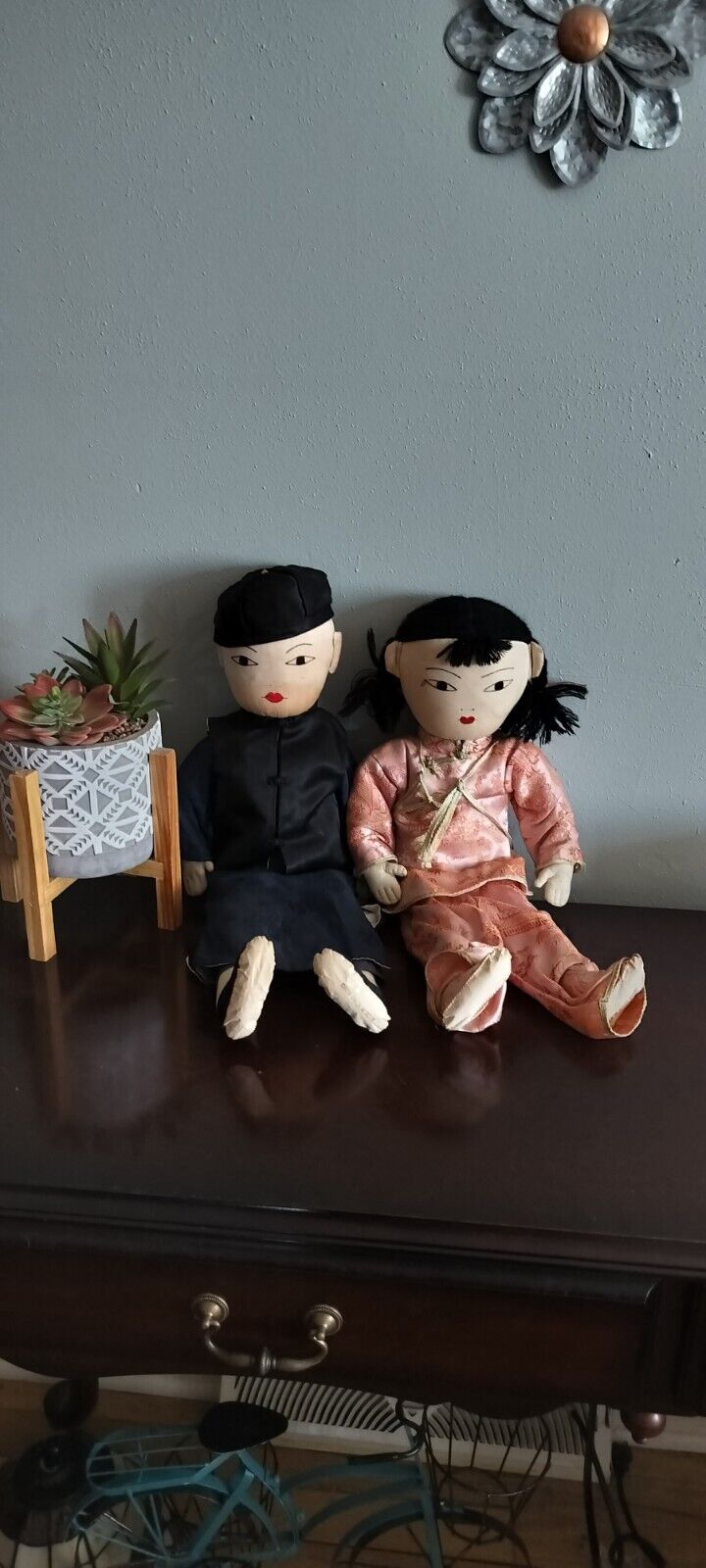  Vintage Hong Kong Fabric Weighted  Dolls. Ethnic Collectables 