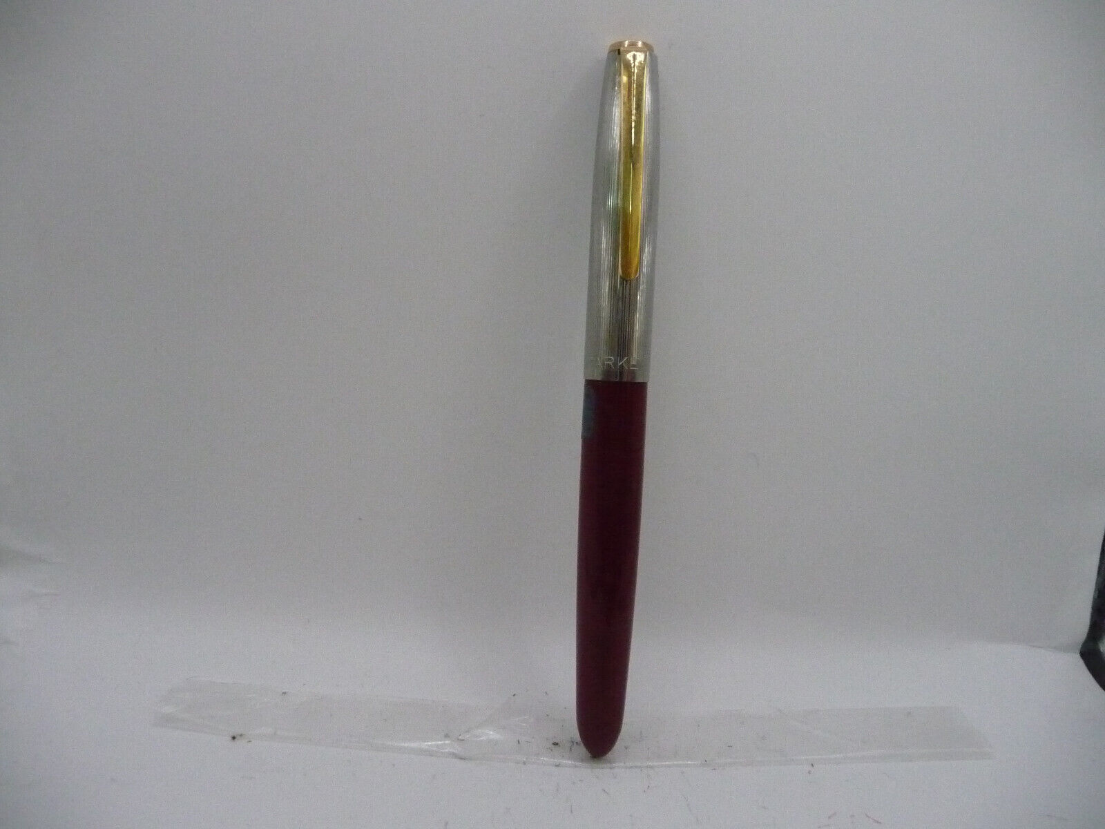 Parker Vintage 21 Deluxe Red Fountain Pen--uninked