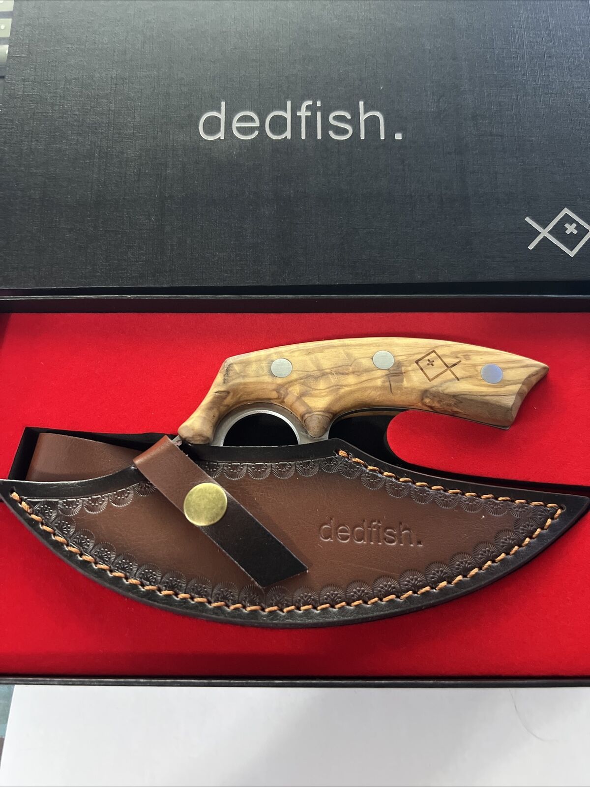 Dedfish ULU Multipurpose Knife Stainless Steel Blade Leather Sheath Pizza Cutter