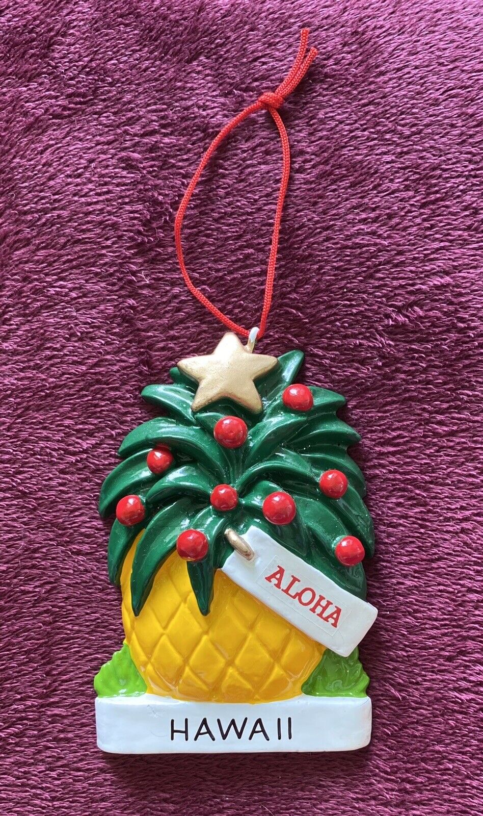 2000 Hawaiian Hawaii Aloha Pineapple Christmas Ornament Mele Kalikimaka 3” X 2”