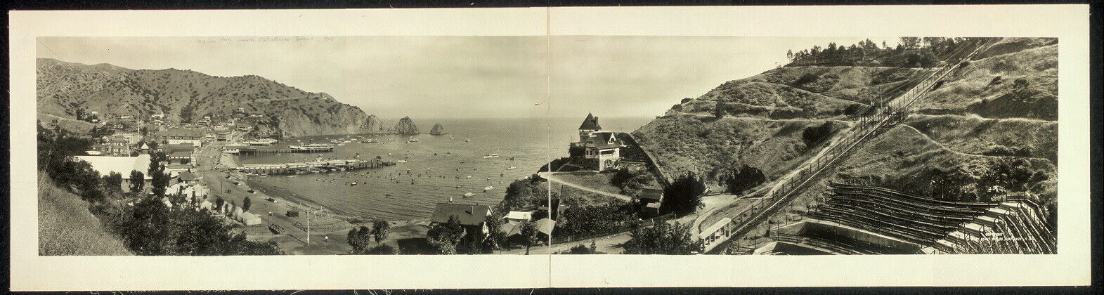 Photo:1914 Panoramic: Avalon Bay,Santa Catalina Island