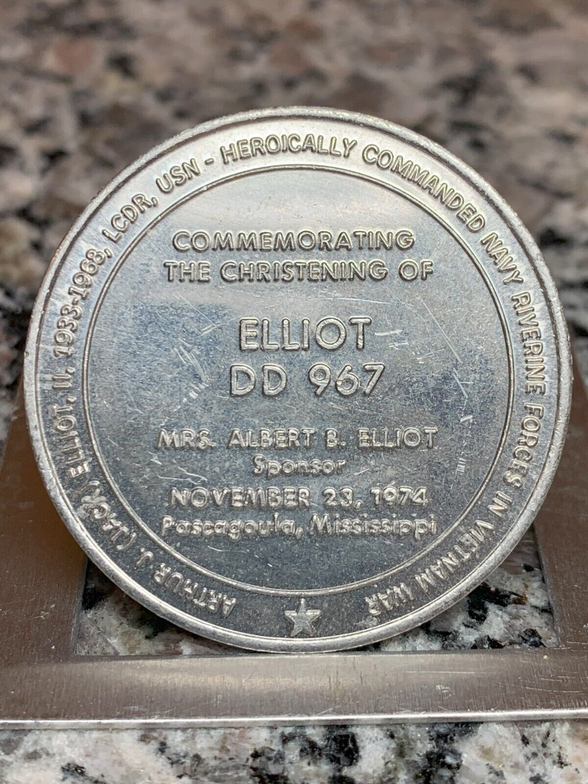 USS Elliot Christening Coin Medal November 23, 1974 Pascagoula Mississippi