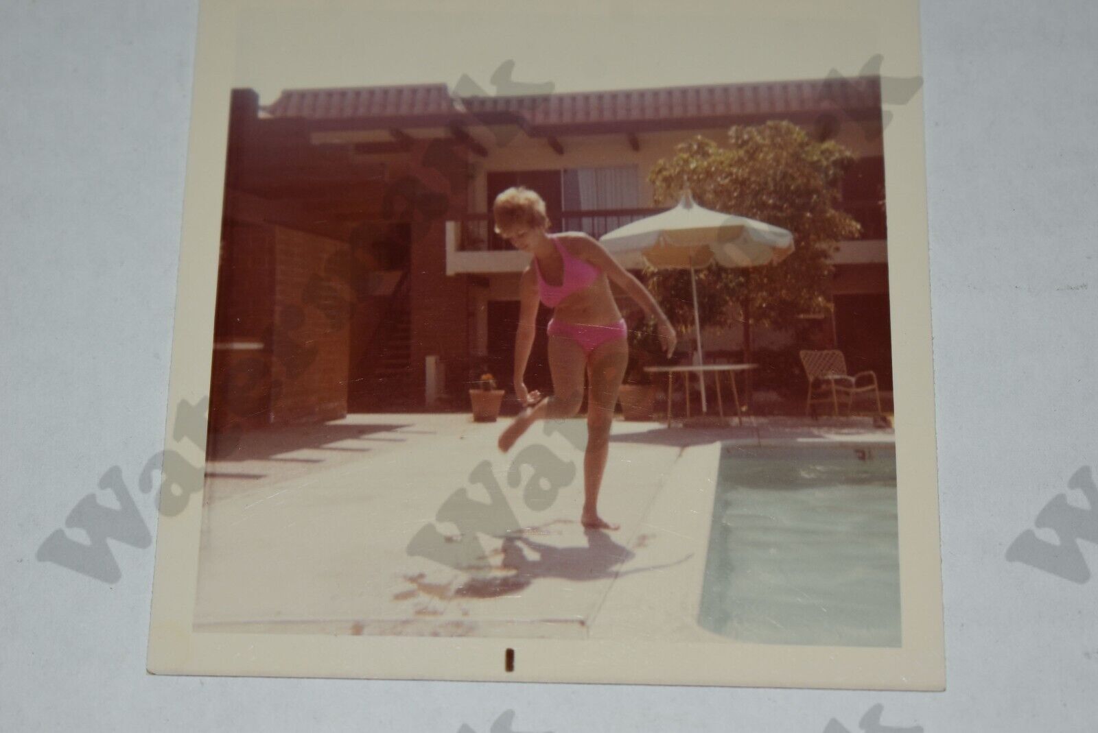 candid curvy blonde woman in pink bikini 1960\'s 3\