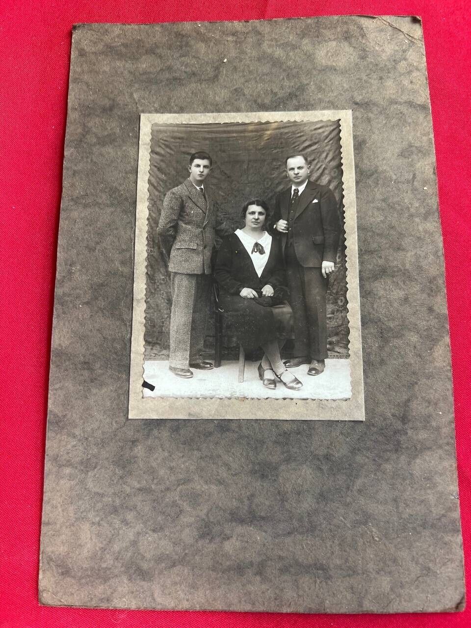 1934 Italian Family Photo on carboard Anniversary Wedding C7