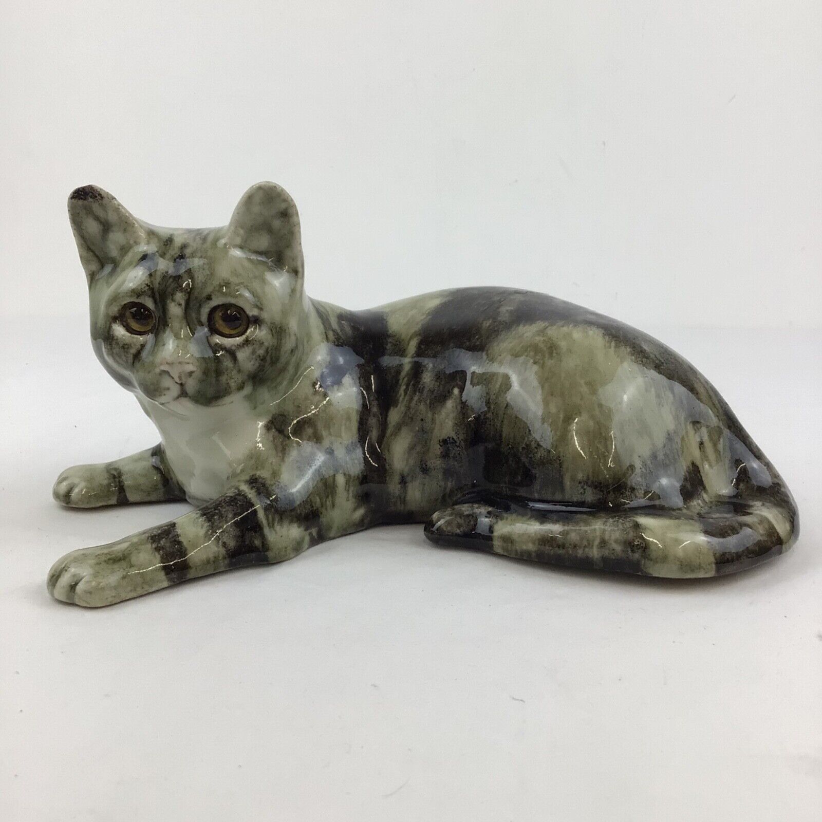 J Winstanley Pottery Cat Tabby Grey Size 4 Relaxing Posing Cathedral Yellow Eyes