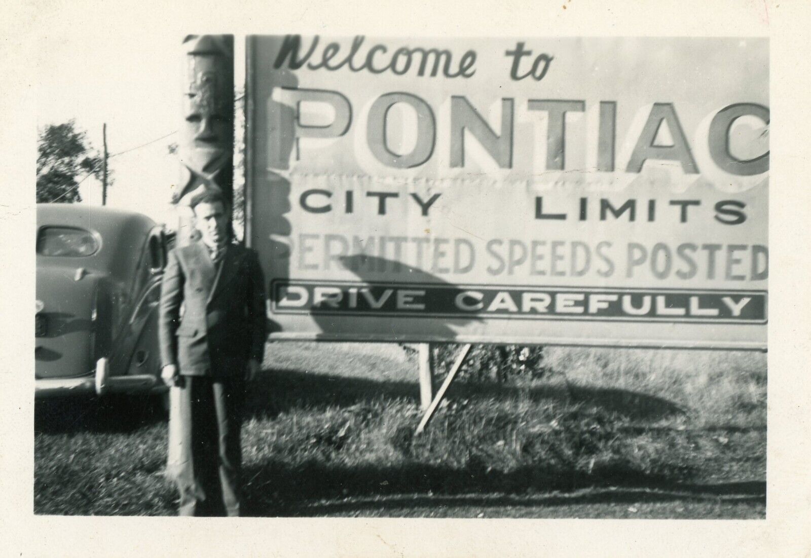 Found Photo Man Pontiac City Michigan Sign 1940s Car Vintage Original