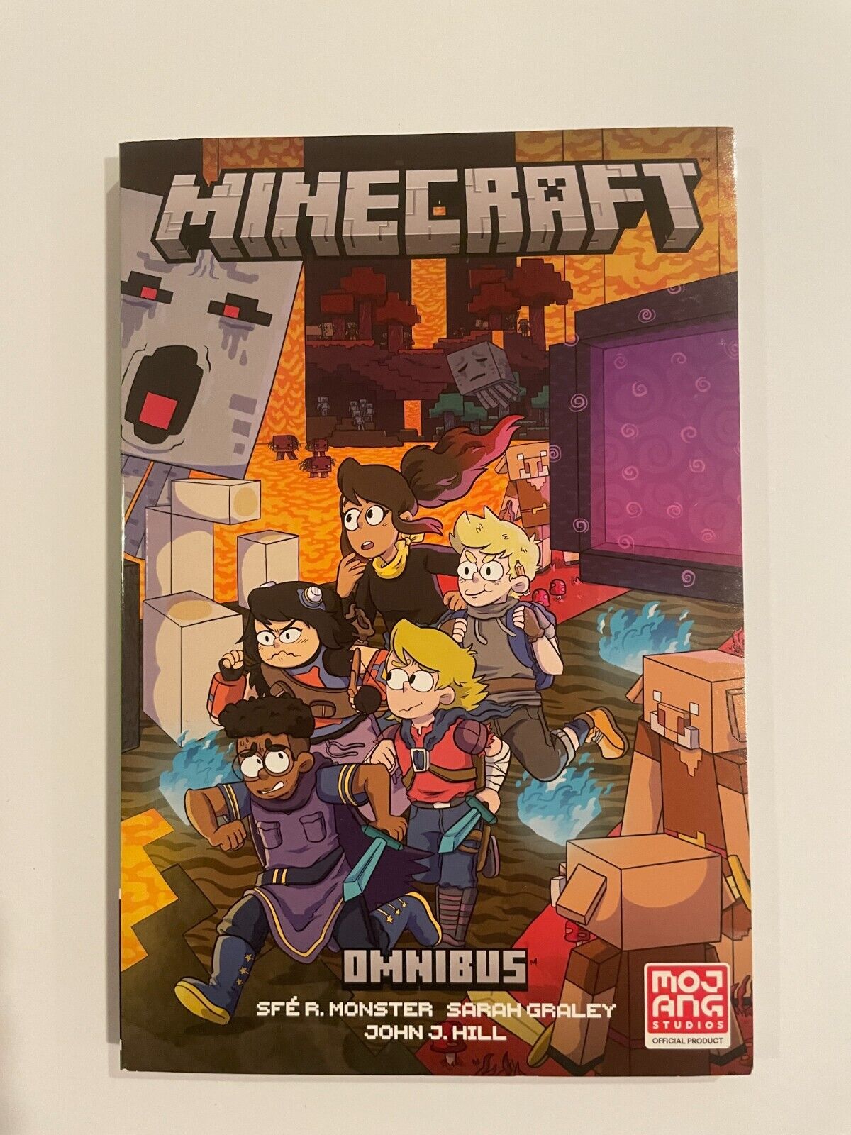 Minecraft Omnibus Volume 1, Dark Horse Comics New, Swaled, NICE