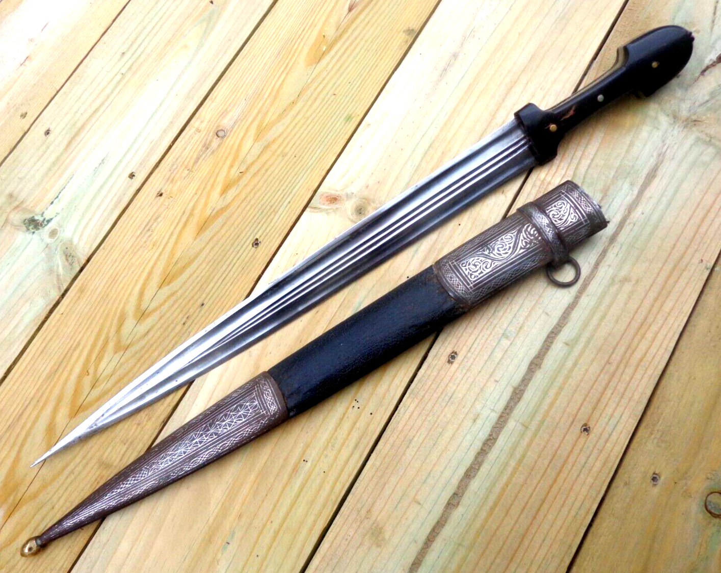 c.1900 Turkish/ Ottoman Kindjal/Short Sword  w/Horn Handle & Silver wire Sheath