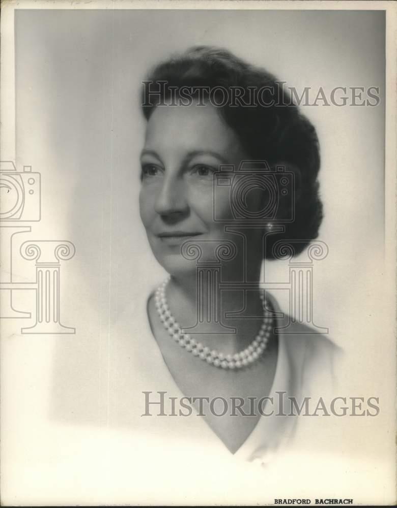 1966 Press Photo Mrs. Alice Winchester, Russell Sage College, Troy, New York