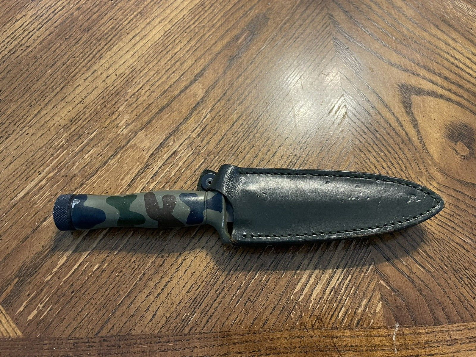 Vintage Rare Explorer Camo Night Raider Made In Japan Knife with Sheath