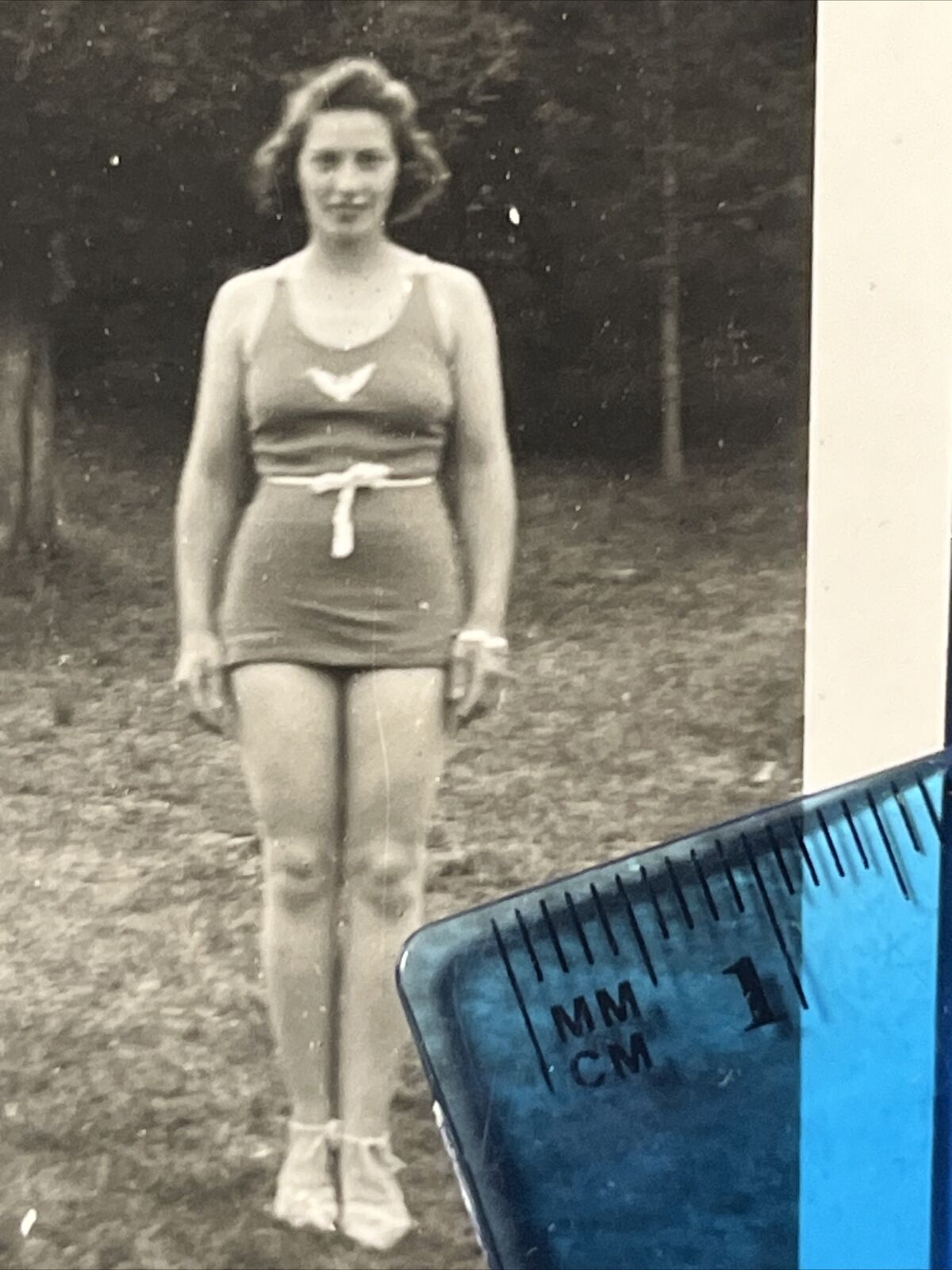 WOMAN in BATHING SUIT Figure 1940 PHOTO .99 CENTS .89 postage Great IMAGE USA