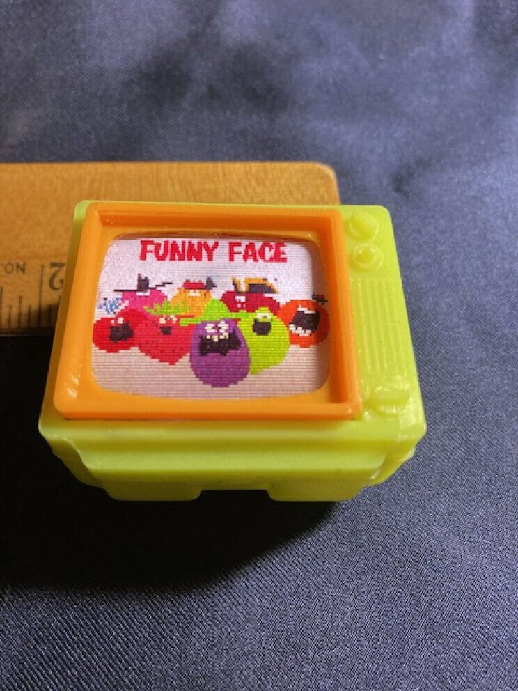 Funny Face Drink Mix Fruits  Flicker Wiggle Toy Pencil Sharpener