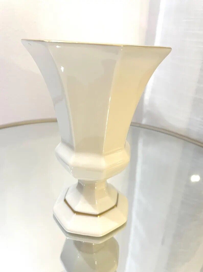 Lenox Classic Cream Diana Multi Sided Pedestal Vase Vintage