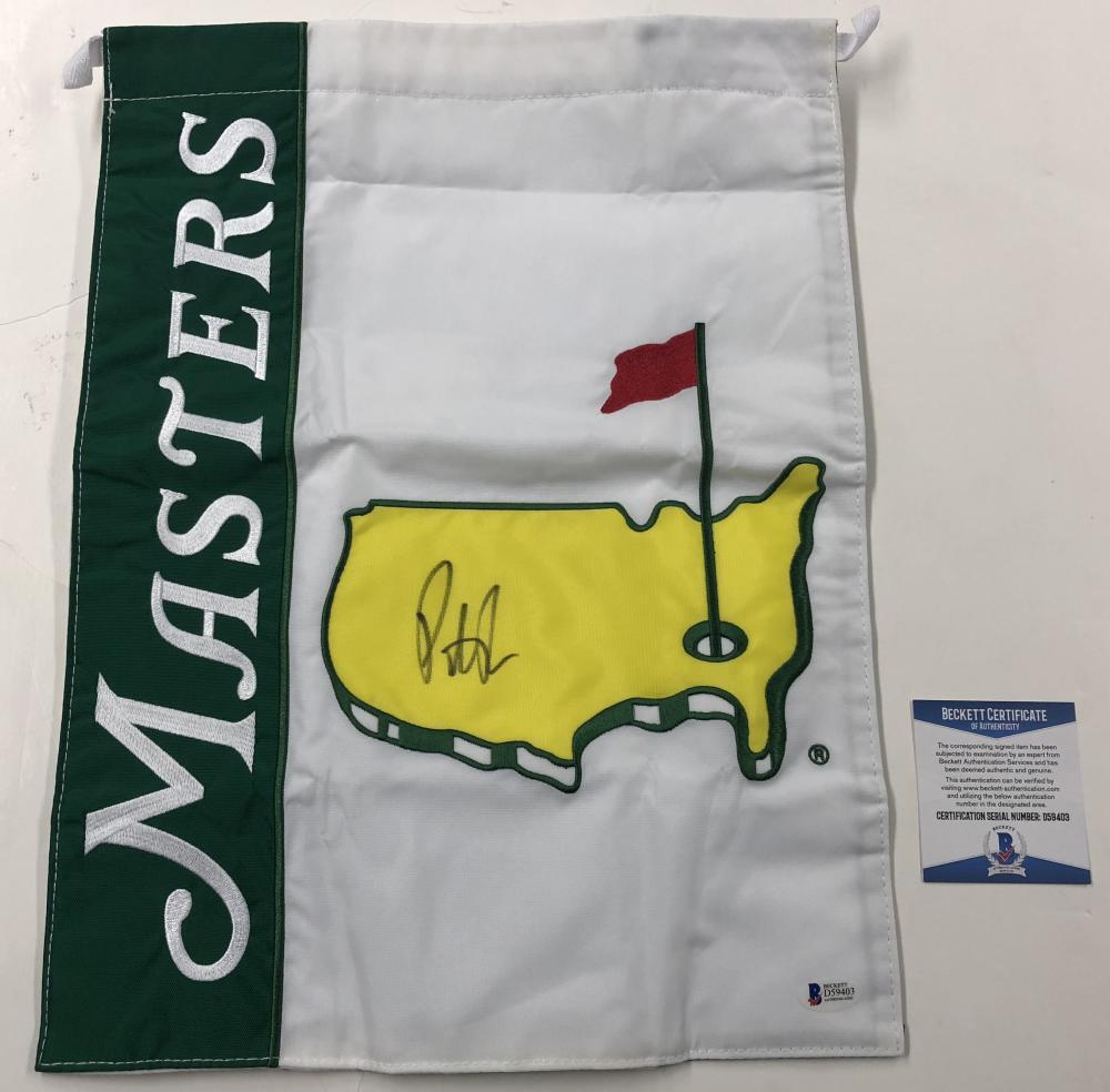 PATRICK REED SIGNED 2018 MASTERS FLAG AUTHENTIC AUTOGRAPH PROOF BECKETT COA B