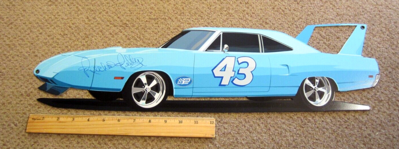 NEW Autographed LARGE Richard Petty #43 Lrg 1970 Plymouth Superbird Metal Sign