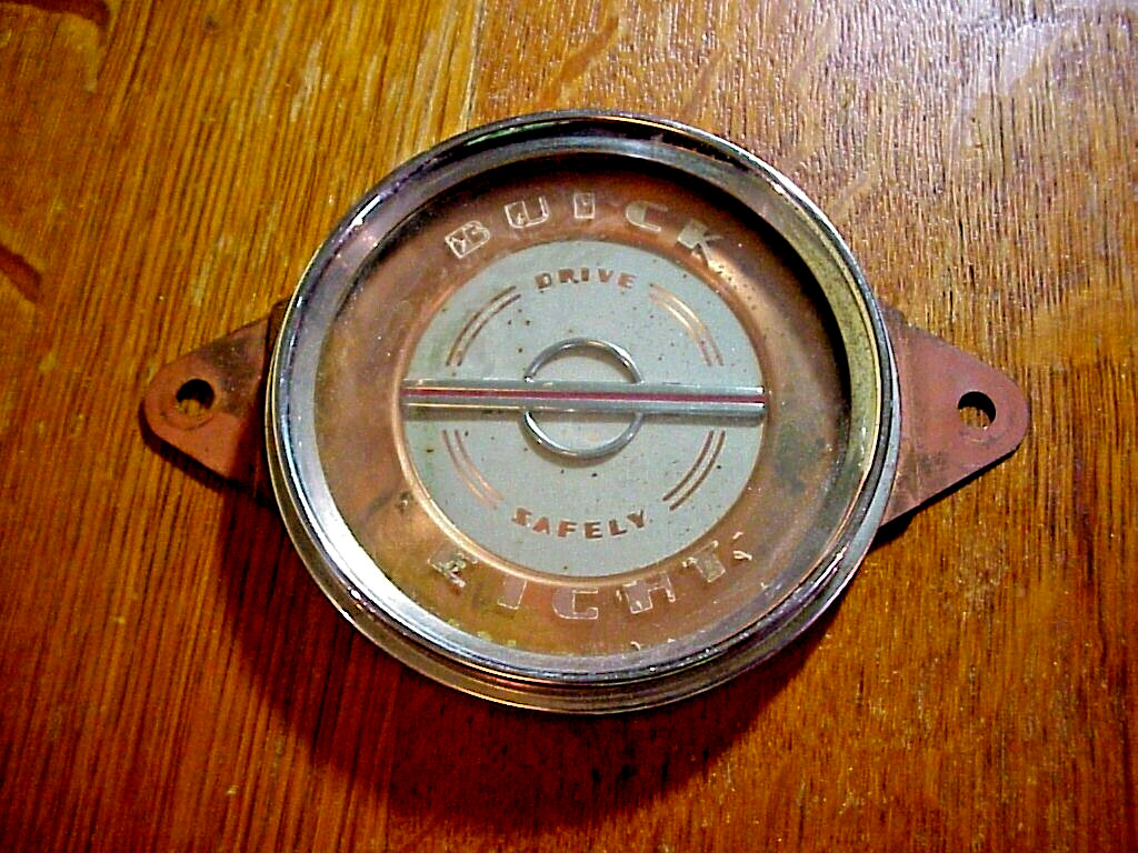 BUICK EIGHT Drive Safely ANTIQUE CAR BADGE