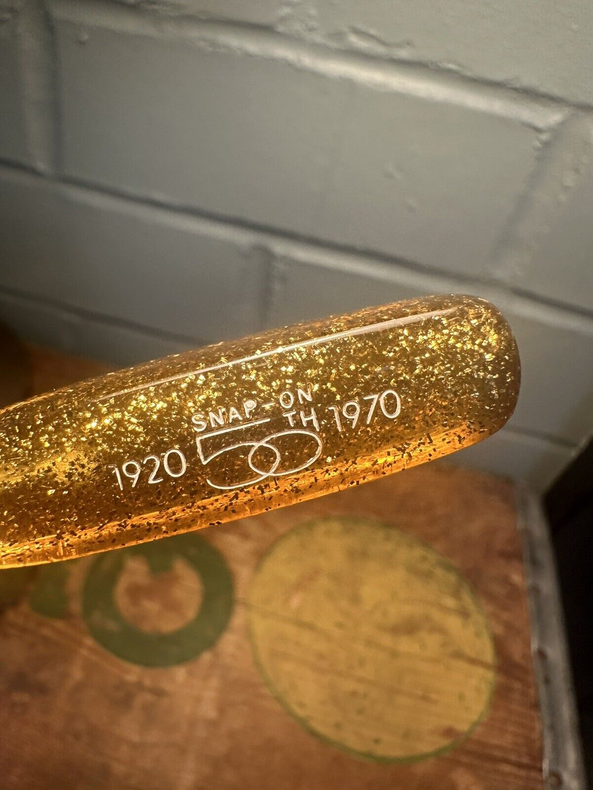 Snap-On Tools USA 50th Anniversary Gold Glitter Flat Tip Screwdriver 1920-1970