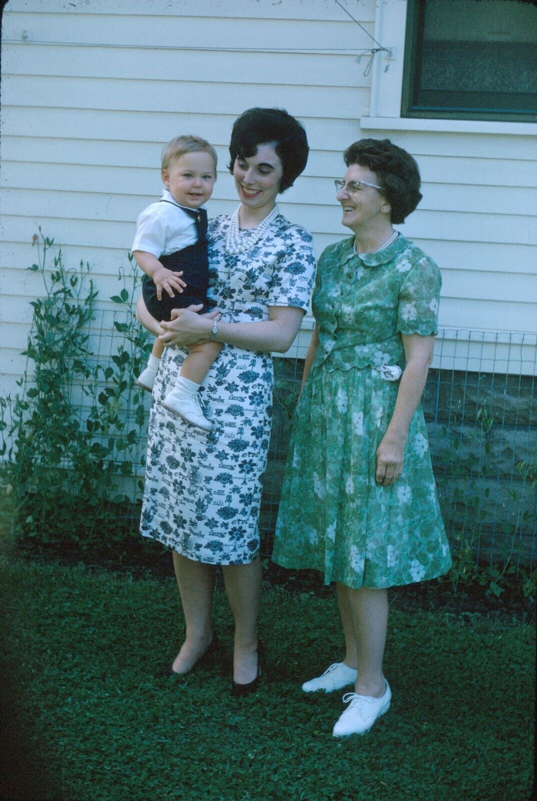 1965 Mom Holding Toddler Woman Smiling Outside Vintage 35mm Slide