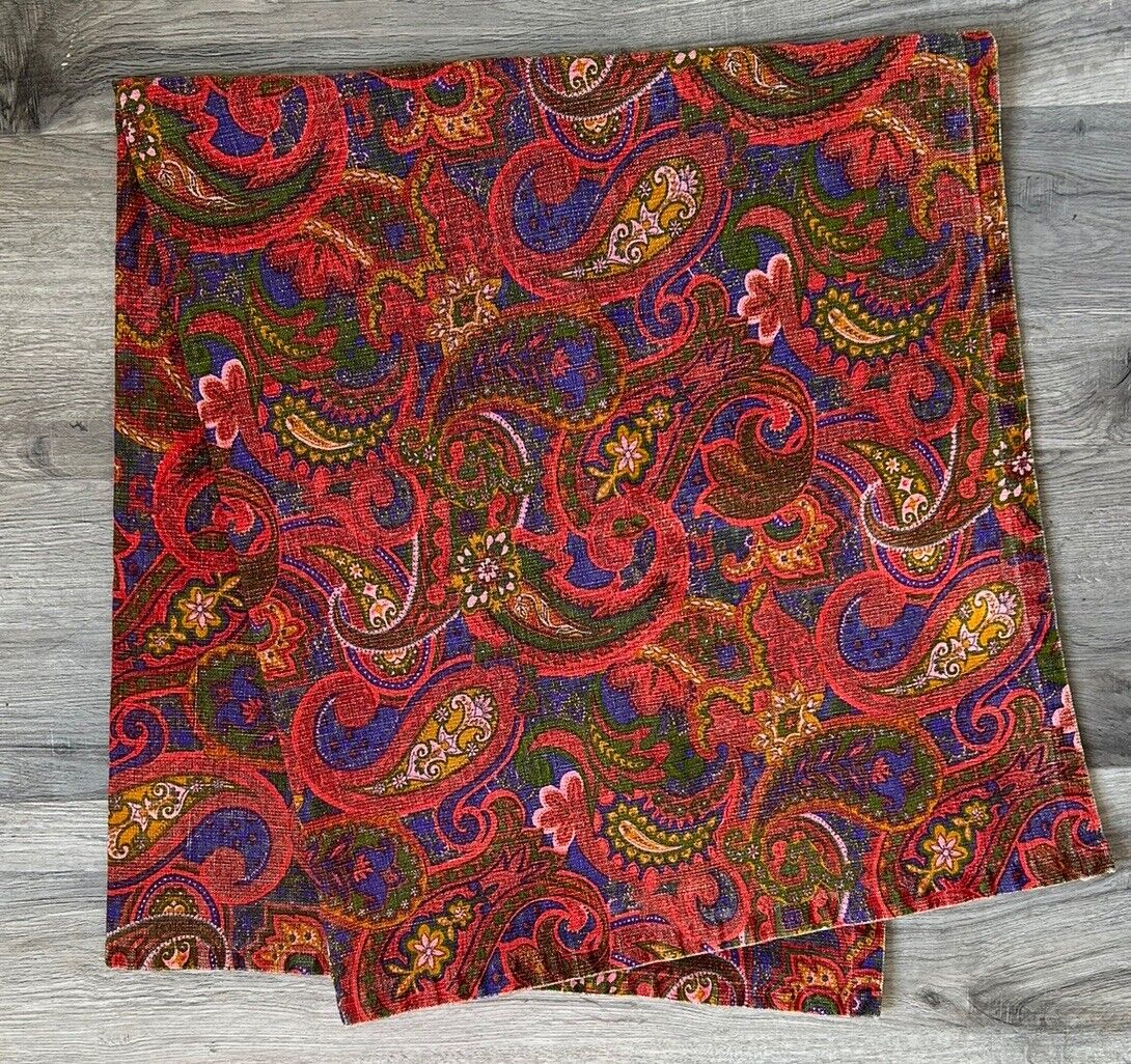 Vintage Paisley Tablecloth Tapestry 44”x 50” Retro Mod Boho Red Multicolor Heavy