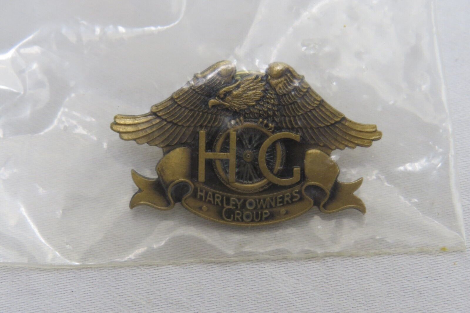 Harley Owner\'s Group HOG 1982 Pin - New In Package - Harley Davidson Motor Co