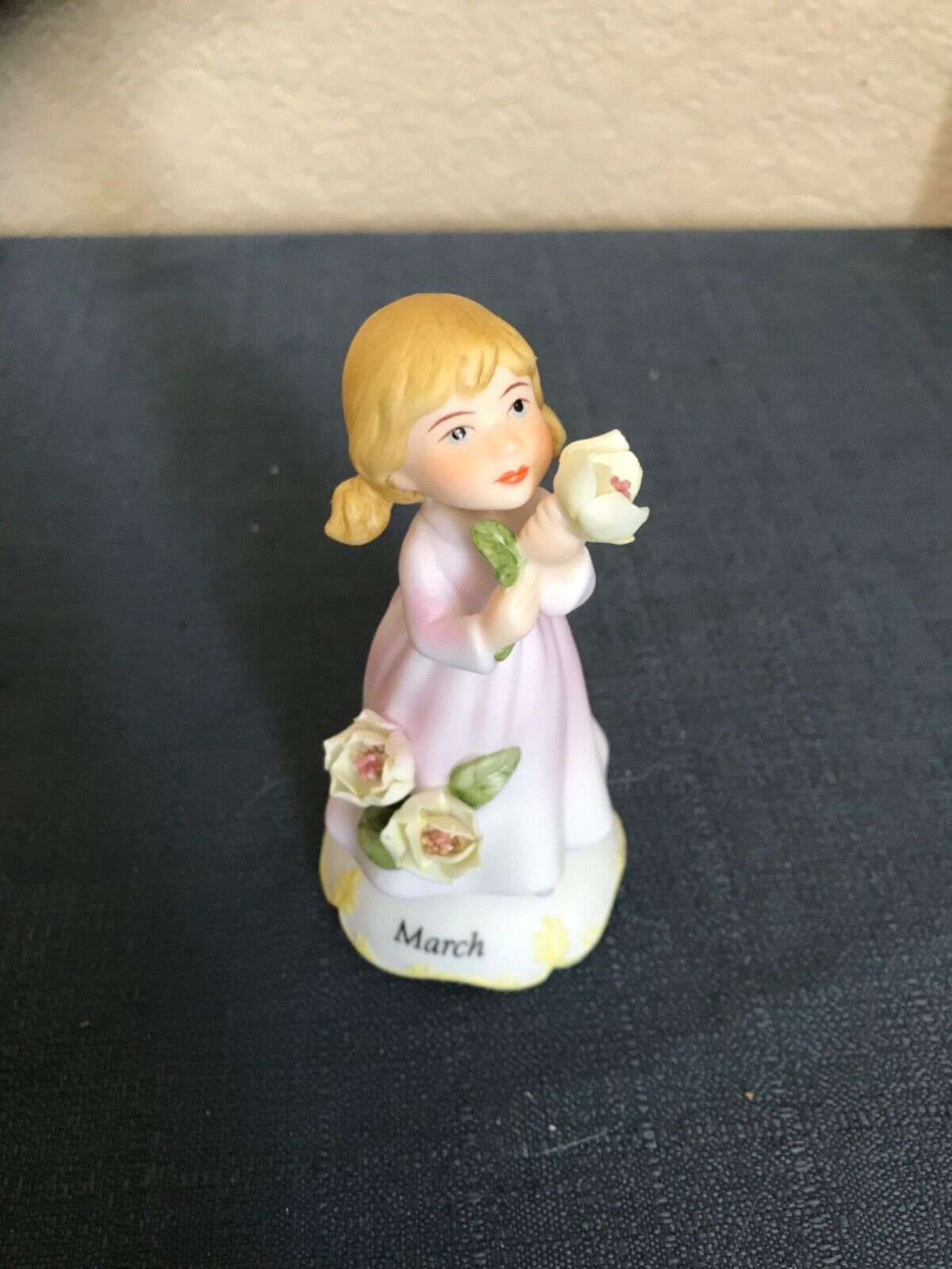 VINTAGE MARCH ANGEL PINK DRESS YELLOW ROSES FLOWERS FIGURINE