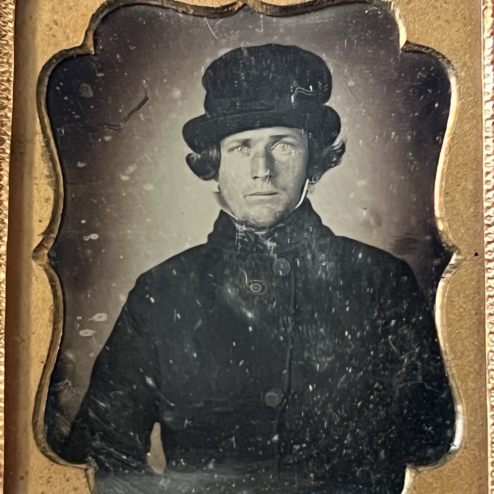 Antique Cased Daguerreotype Photograph Dapper Handsome Young Man Great Hat