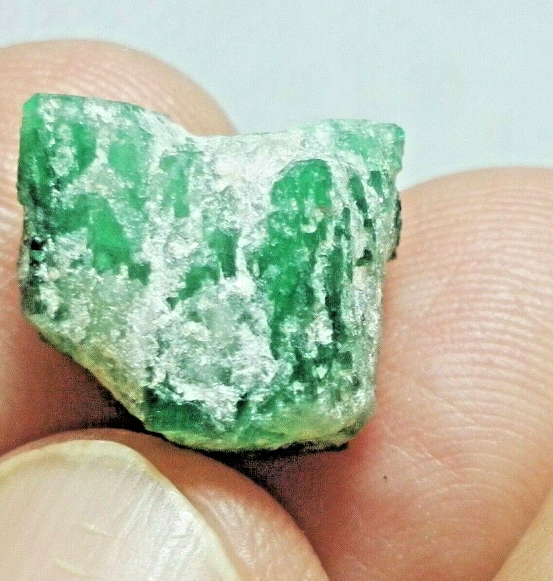 12 cts Emerald Crysta Mineral Specimens  100% Natural from Sawat , Pakistan
